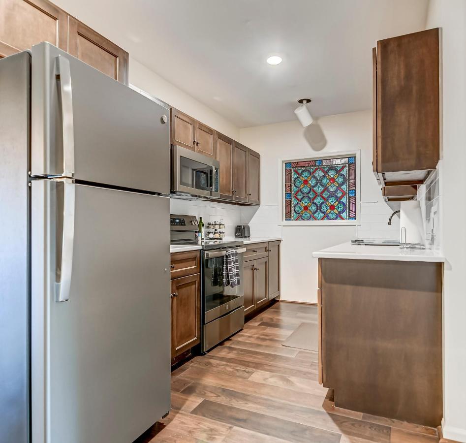 The Bressmer Apartment *