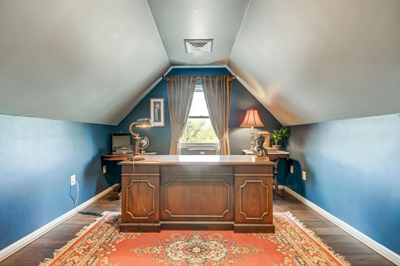 The Bressmer Apartment