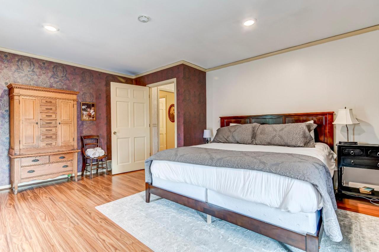 The Bressmer Apartment Springfield